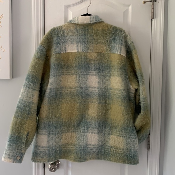 Zara Oversized Overshirt Plaid Jacket xL blue yellow buttons fuzzy hair - Picture 10 of 14